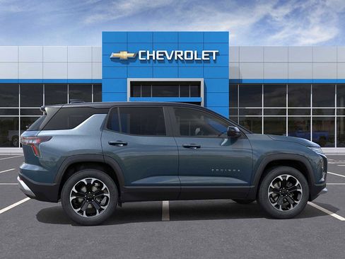 New 2026 Chevrolet Equinox LT w/ Convenience Package II image 5