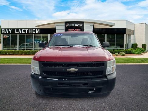 Used 2011 Chevrolet Silverado 1500 W/T image 8