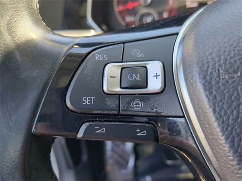 Used 2019 Volkswagen Jetta SE image 26