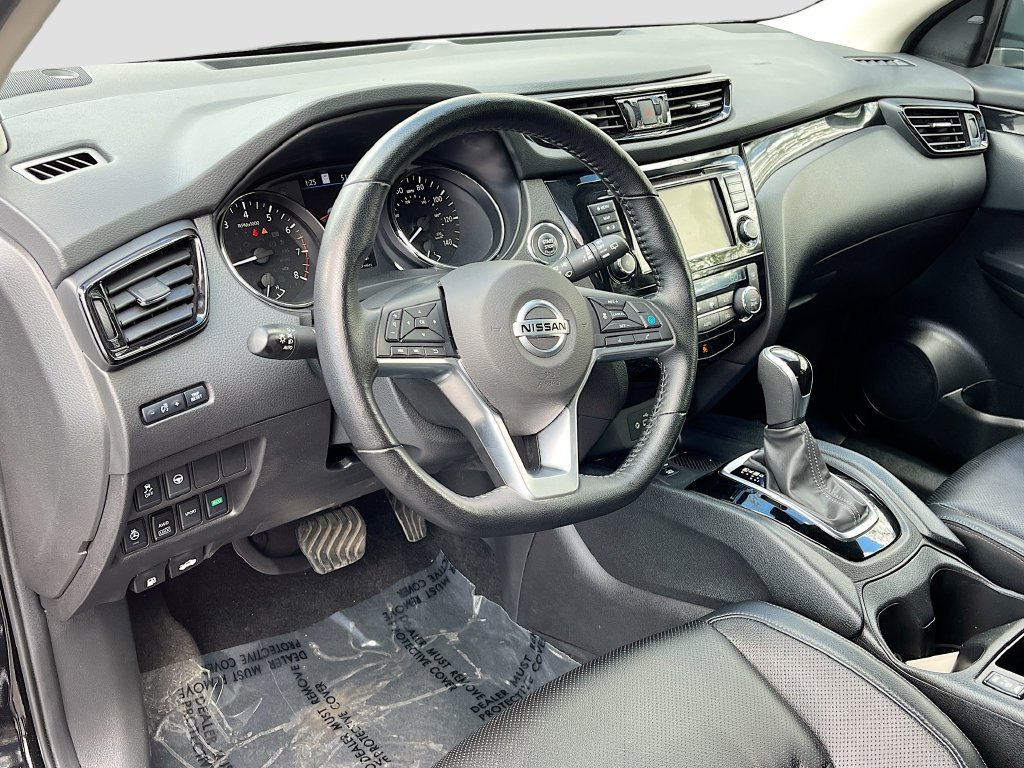 Used 2022 Nissan Rogue Sport SL AWD/4WD image 9
