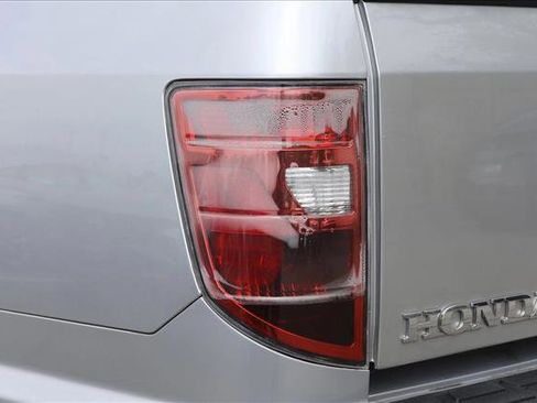 Used 2013 Honda Ridgeline RTL image 11