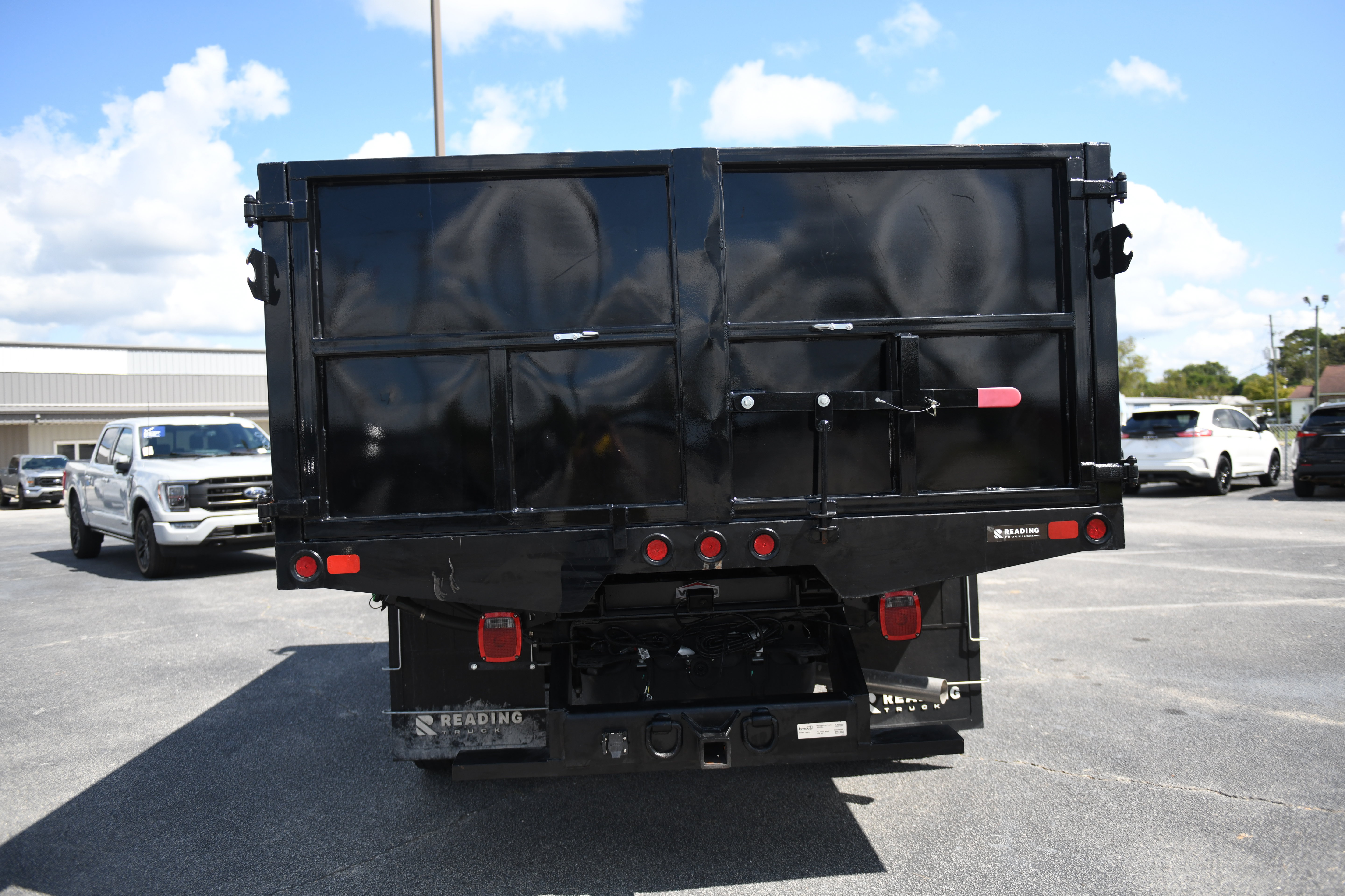 Used 2026 Ford F550 4x4 Crew Cab image 10