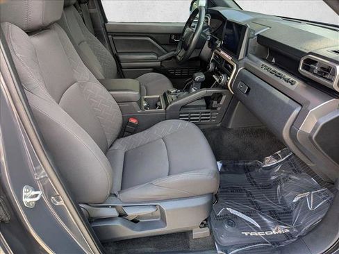 Certified 2024 Toyota Tacoma SR5 image 18