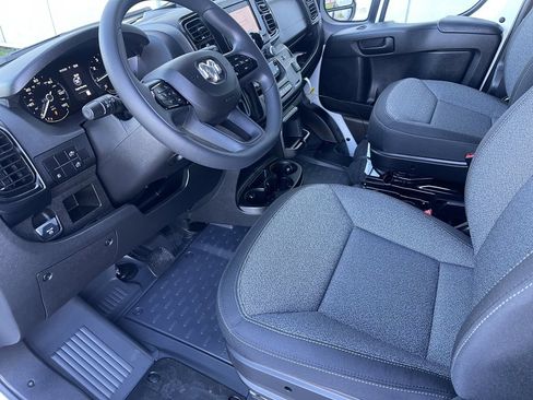 New 2026 RAM ProMaster 2500 w/ Convenience Group FWD image 12