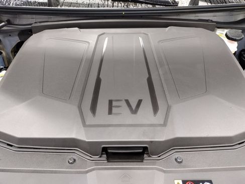 New 2026 Hyundai Ioniq 5 SEL image 6