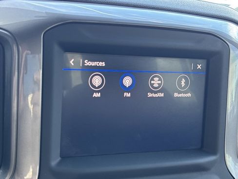 Used 2025 Chevrolet Silverado 2500 Custom w/ Custom Convenience Package image 31