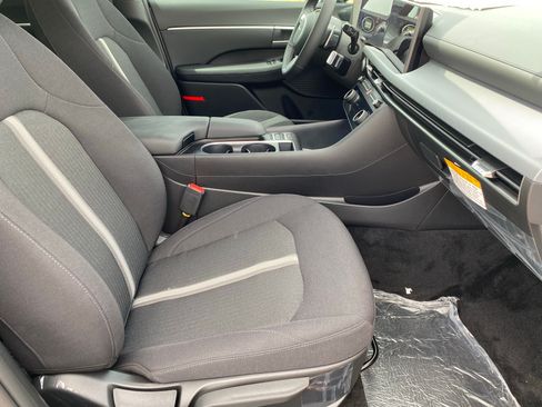 New 2026 Hyundai Sonata SEL FWD image 11