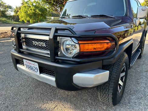 Used 2007 Toyota FJ Cruiser 4WD image 5