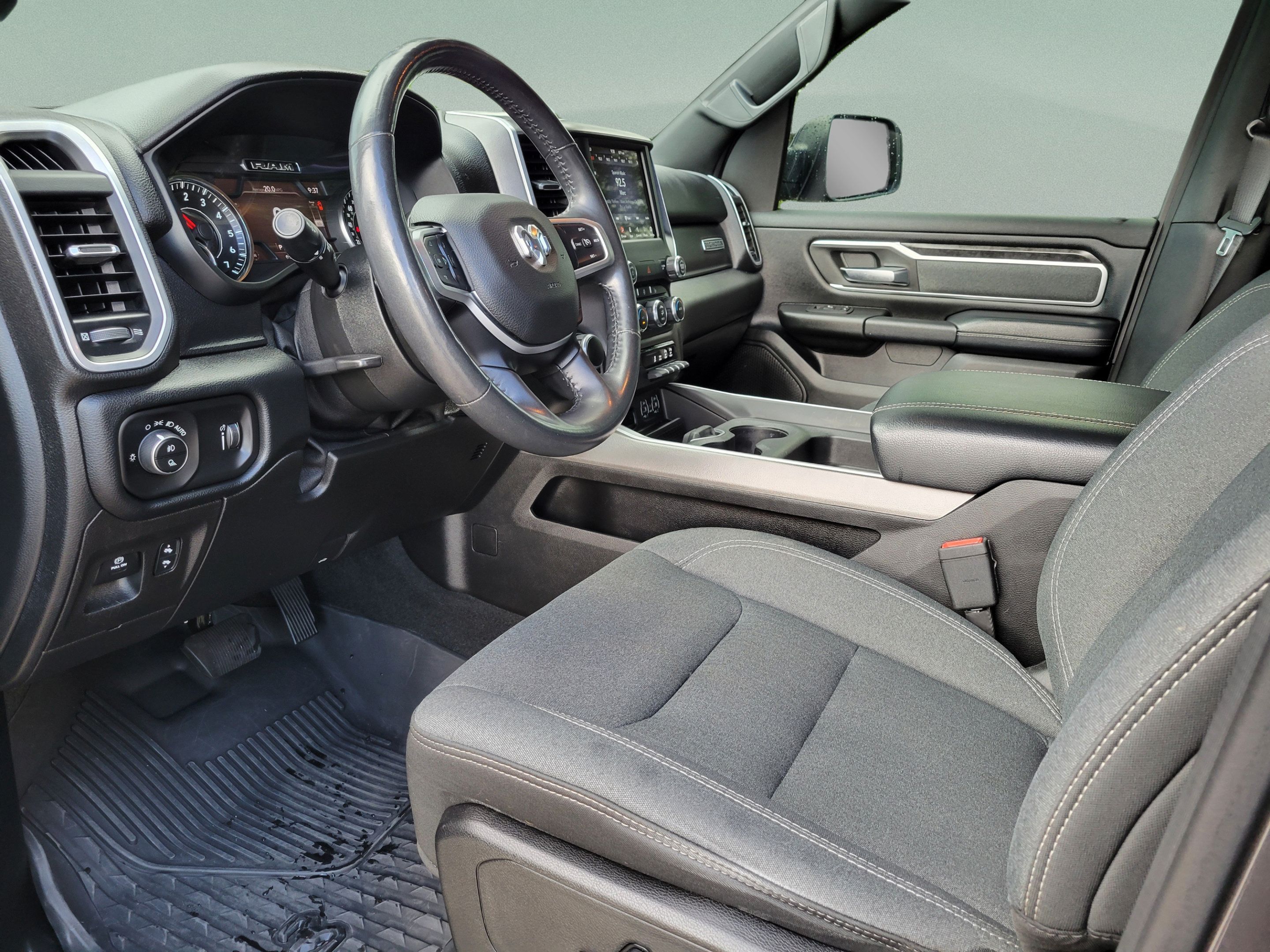 Used 2021 RAM 1500 Big Horn RWD image 14