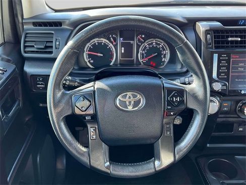 Certified 2022 Toyota 4Runner TRD Off-Road Premium image 17