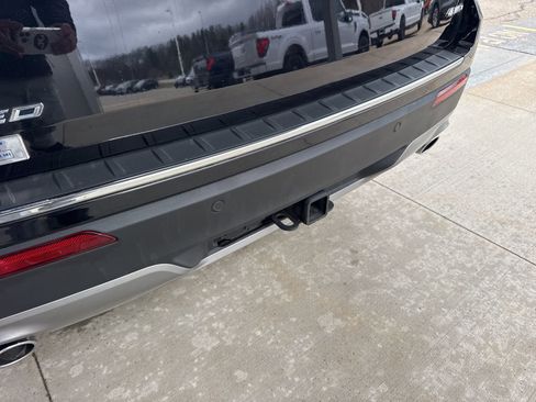 Certified 2024 Ford Explorer Limited w/ Limited Technology Package image 18