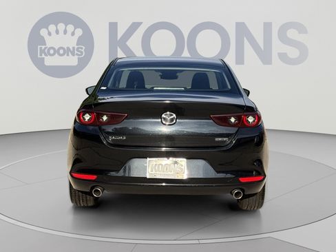 Used 2024 MAZDA MAZDA3 s FWD image 5