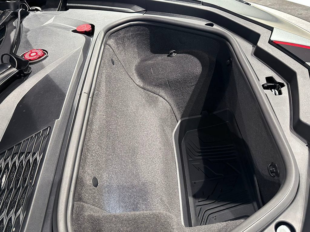 Used 2024 Chevrolet Corvette Stingray Premium Cpe w/ Z51 Performance Package RWD image 26