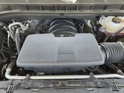 Used 2025 Chevrolet Suburban RST w/ Comfort Package RWD image 32