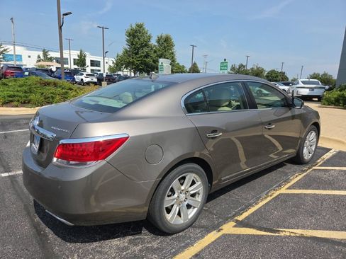 Used 2012 Buick LaCrosse Premium w/ Entertainment Package FWD image 4