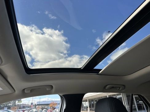 Certified 2022 Buick Encore GX Select w/ Experience Buick Package image 21