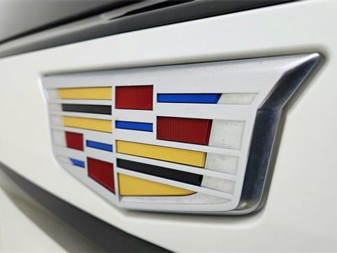 Used 2025 Cadillac Escalade Sport w/ Touring Package image 16