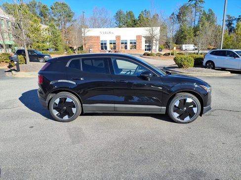 New 2026 Volvo EX30 Plus image 2