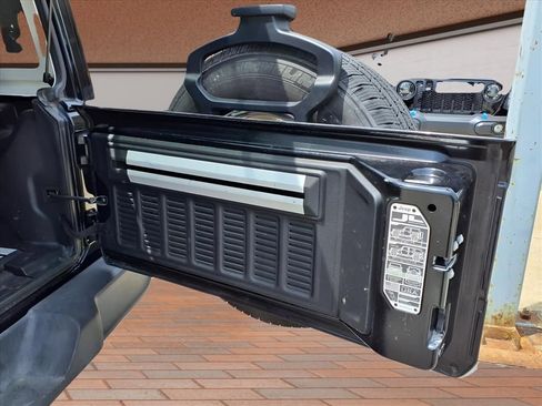 Used 2022 Jeep Wrangler Unlimited Sport w/ Sun And Sound Package AWD/4WD image 32
