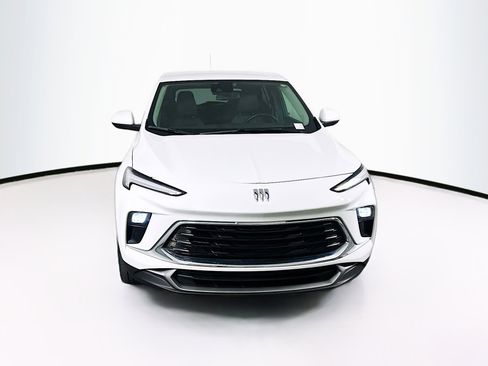 Used 2024 Buick Encore GX Preferred FWD image 2