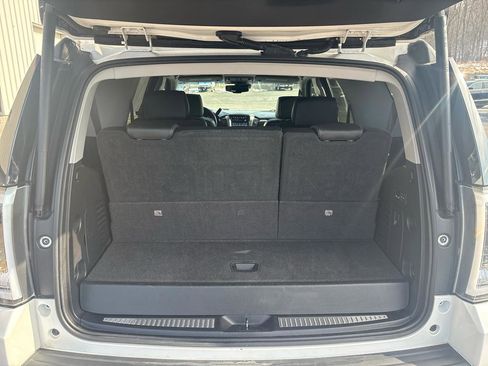 Used 2016 GMC Yukon Denali w/ Open Road Package image 18