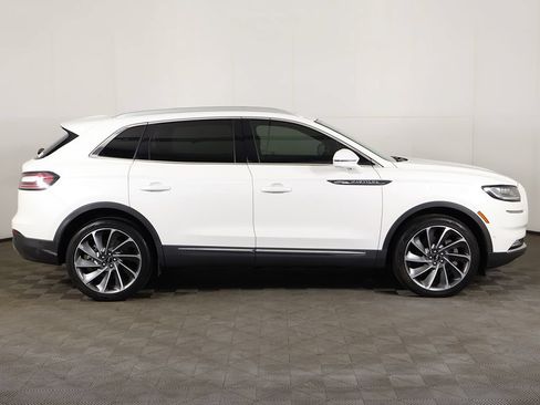 Used 2023 Lincoln Nautilus Reserve w/ Equipment Group 202A AWD/4WD image 22