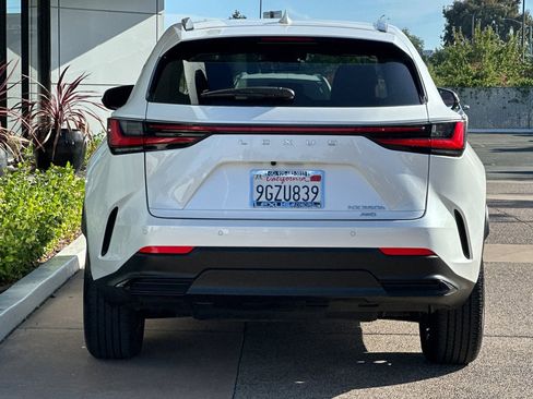 Used 2024 Lexus NX 350h AWD w/ Vision Package image 5