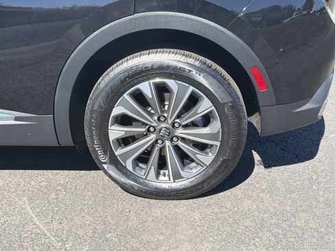Used 2024 Buick Envision Preferred AWD/4WD image 29