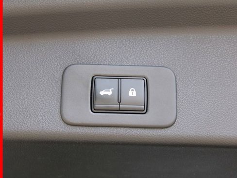 New 2025 Nissan Murano SL image 7