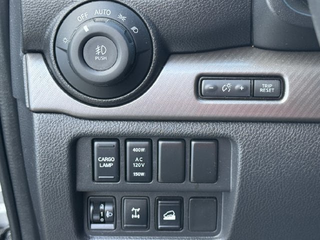 Used 2023 Nissan Titan PRO-4X w/ Pro-4x Convenience Package AWD/4WD image 24