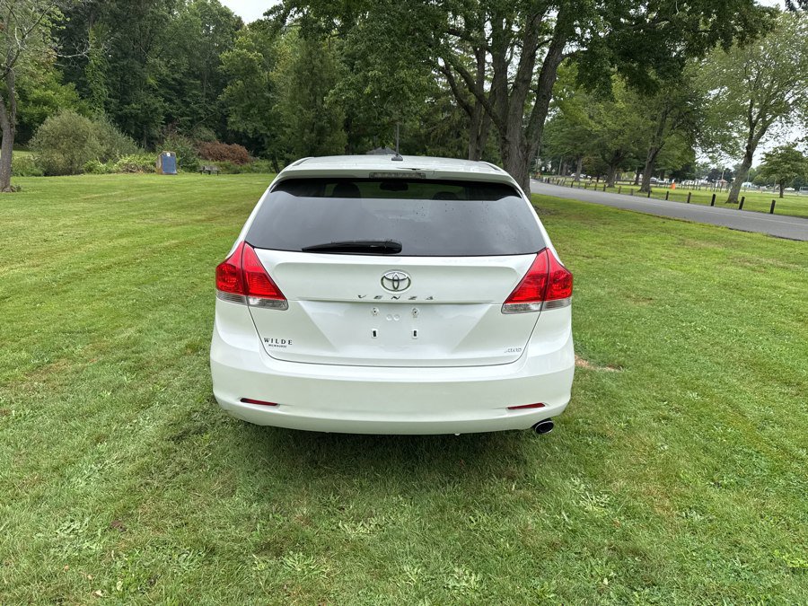 Used 2010 Toyota Venza AWD image 20