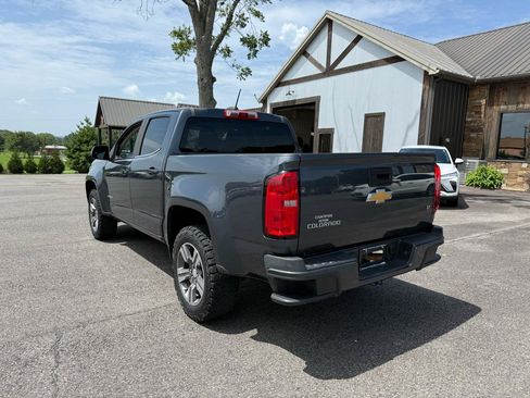 Used 2017 Chevrolet Colorado LT RWD image 3