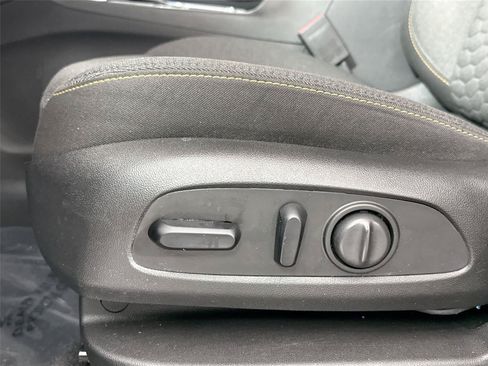 Used 2020 Chevrolet Equinox LT AWD/4WD image 26