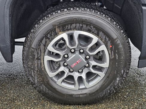 New 2026 GMC Sierra 3500 SLE w/ SLE Convenience Package AWD/4WD image 9