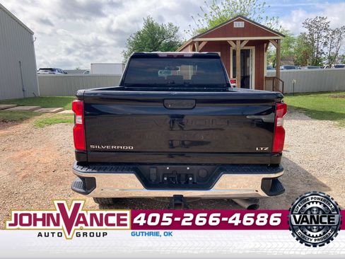 Used 2020 Chevrolet Silverado 2500 LTZ w/ Z71 Off-Road Package image 6
