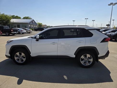 Used 2023 Toyota RAV4 XLE w/ Convenience Package AWD/4WD image 6