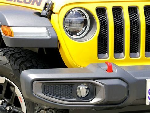 Used 2019 Jeep Wrangler Unlimited Rubicon AWD/4WD image 3