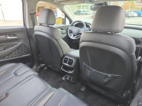 Used 2020 Hyundai Santa Fe Limited image 11