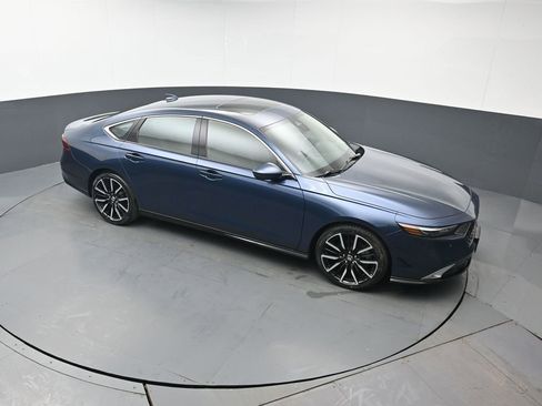 Certified 2024 Honda Accord Touring image 41