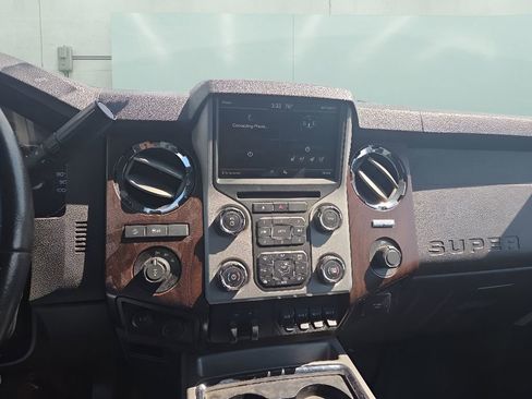 Used 2015 Ford F250 Lariat w/ Chrome Package AWD/4WD image 10