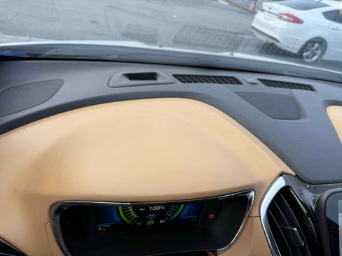Used 2017 Chevrolet Volt Premier w/ Driver Confidence II Package FWD image 96