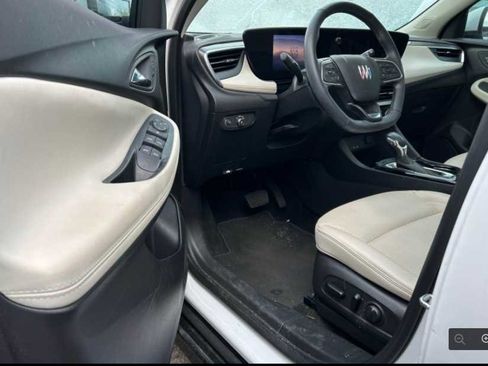 Used 2024 Buick Encore GX Sport Touring w/ Experience Buick Package image 15