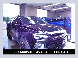 Used 2024 Chevrolet Blazer LT w/ Midnight/Sport Edition FWD video 1