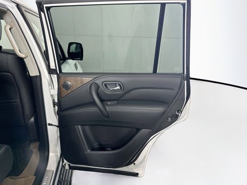 Used 2023 INFINITI QX80 Premium Select w/ Cargo Package AWD/4WD image 33