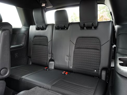 Used 2023 Nissan Pathfinder Rock Creek AWD/4WD image 32
