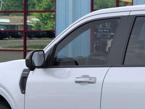 New 2026 Ford Maverick Lariat w/ Black Appearance Package image 21