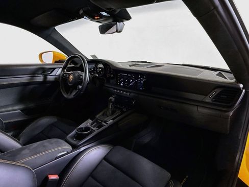 Certified 2023 Porsche 911 GT3 RWD image 17
