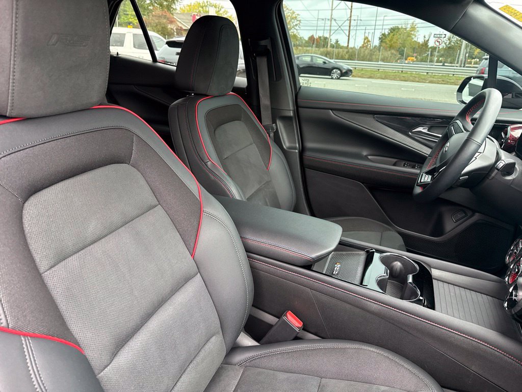Used 2024 Chevrolet Blazer EV RS AWD/4WD image 26