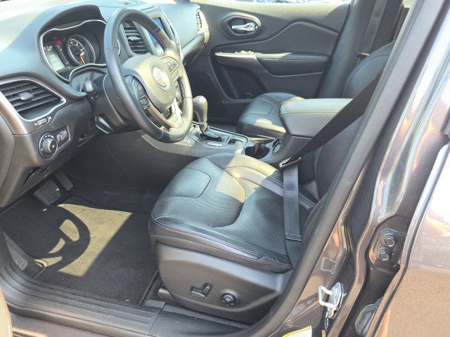 Used 2021 Jeep Cherokee Latitude Lux w/ Sun & Sound Group AWD/4WD image 12