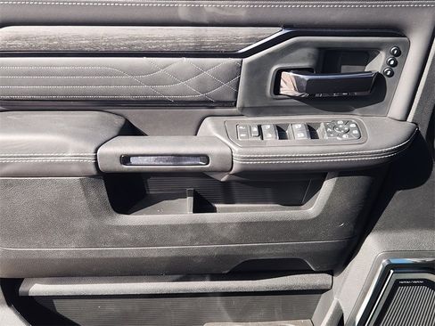 New 2026 RAM 2500 Limited image 19